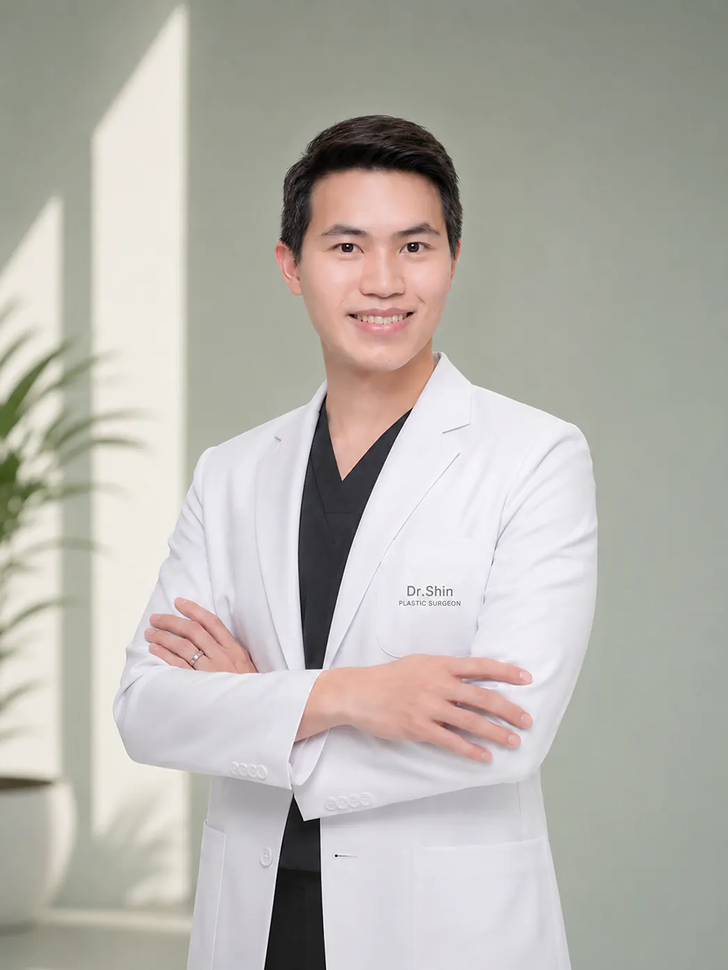Dr. Shin aesthetic plastic surgeon at The Neat Clinic